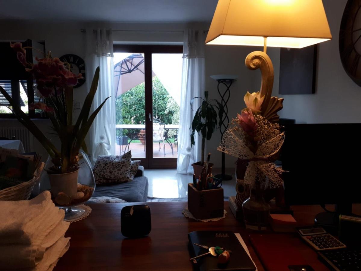Mirbea Bed & Breakfast Cisano sul Neva Exterior photo